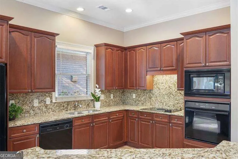 1065 Beacon Hill Crossing