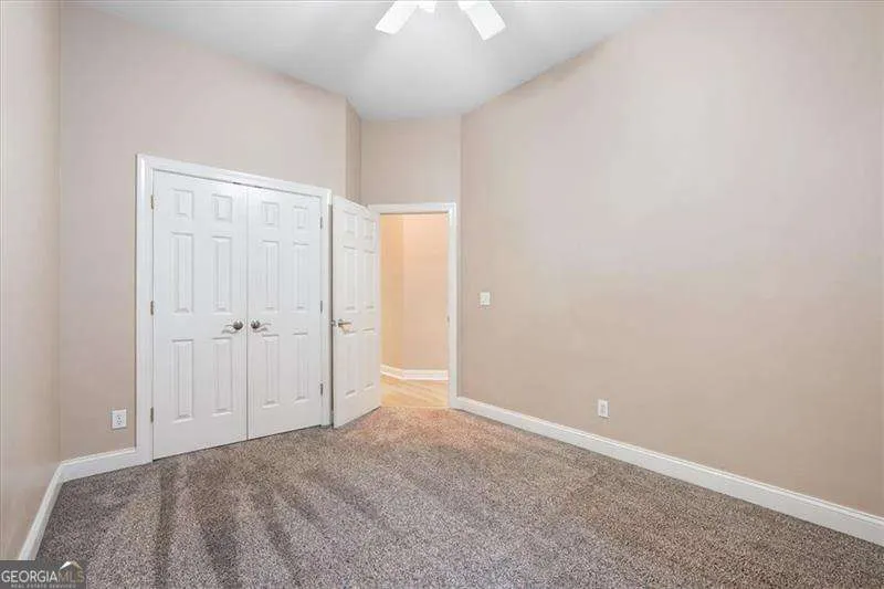 1065 Beacon Hill Crossing