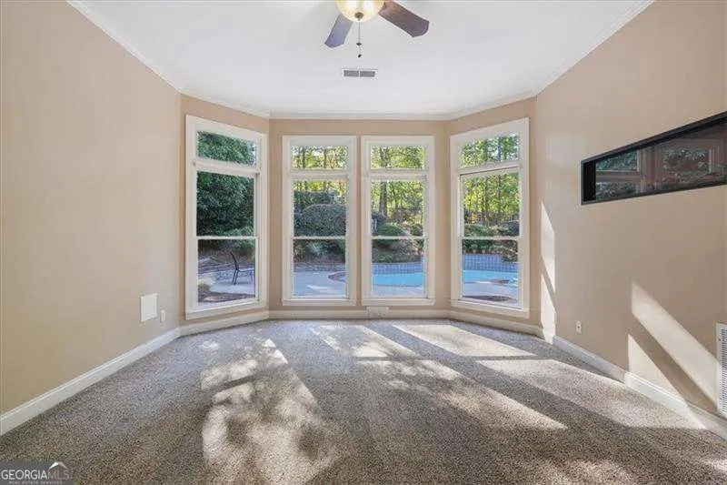 1065 Beacon Hill Crossing