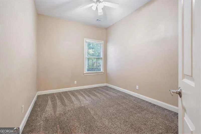 1065 Beacon Hill Crossing