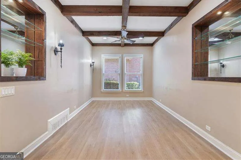 1065 Beacon Hill Crossing