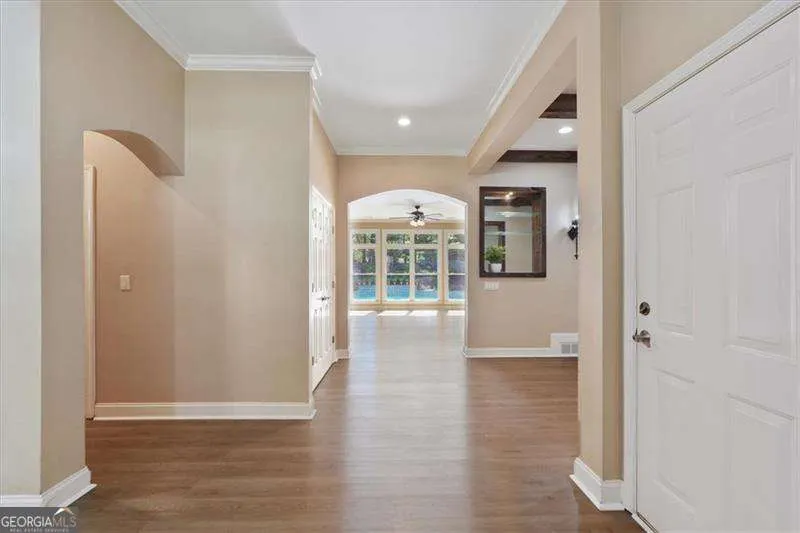 1065 Beacon Hill Crossing