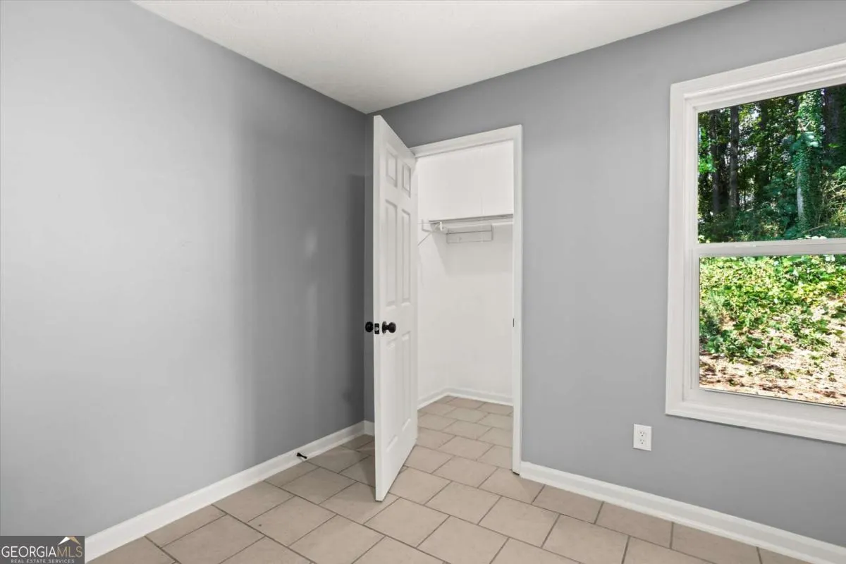 174-176 Timber Creek Lane SW