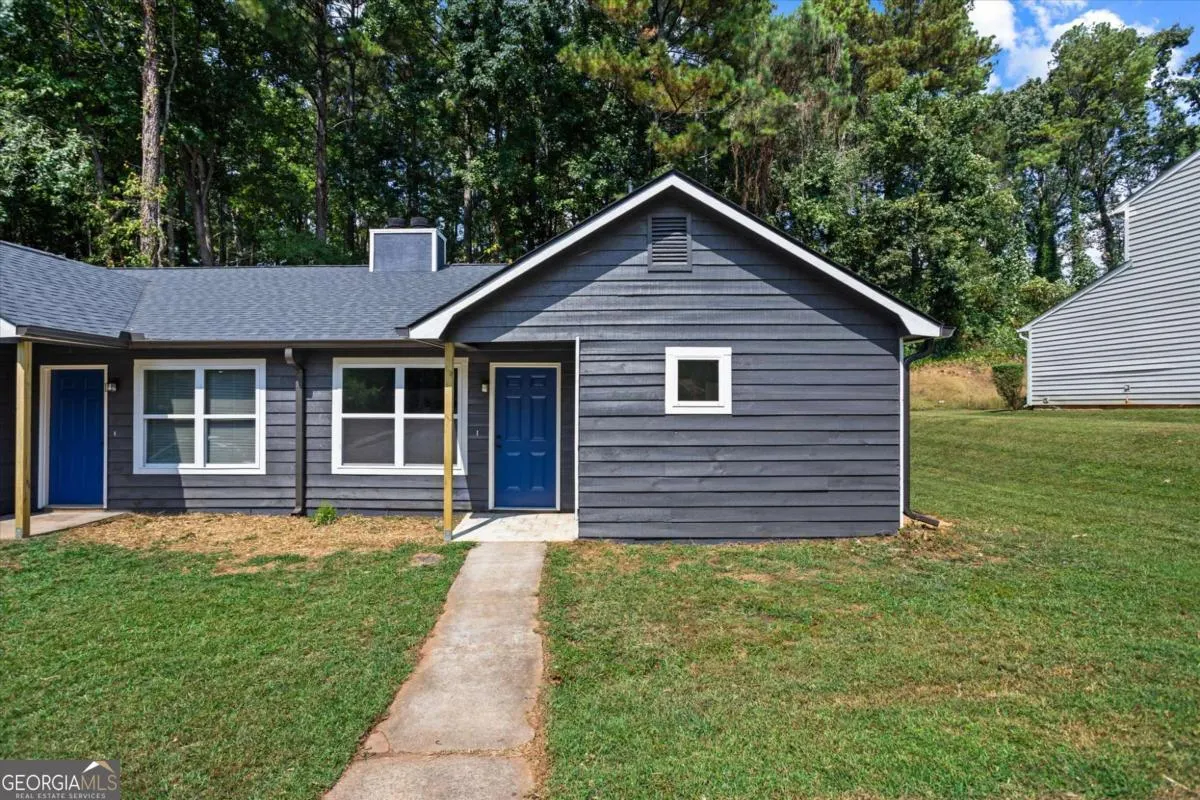 174-176 Timber Creek Lane SW
