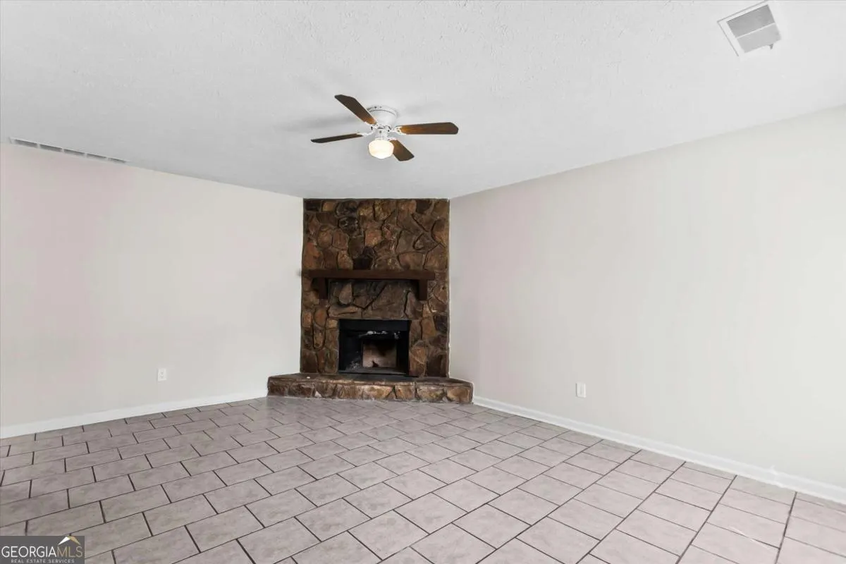 174-176 Timber Creek Lane SW