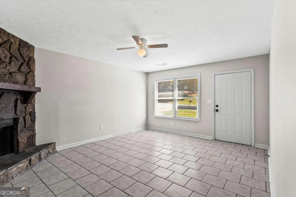 174-176 Timber Creek Lane SW