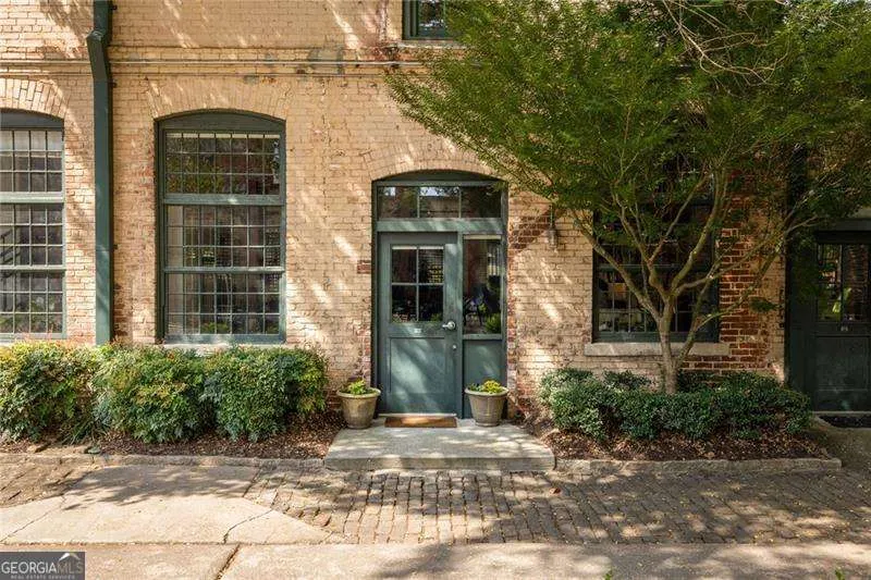 104F 170 Boulevard SE, #104F