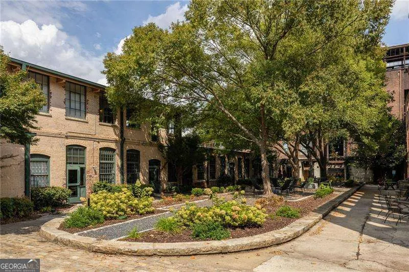 104F 170 Boulevard SE, #104F