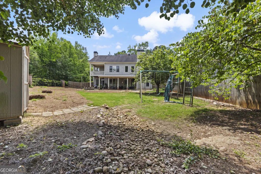 944 SE HIDDEN FALLS Lane