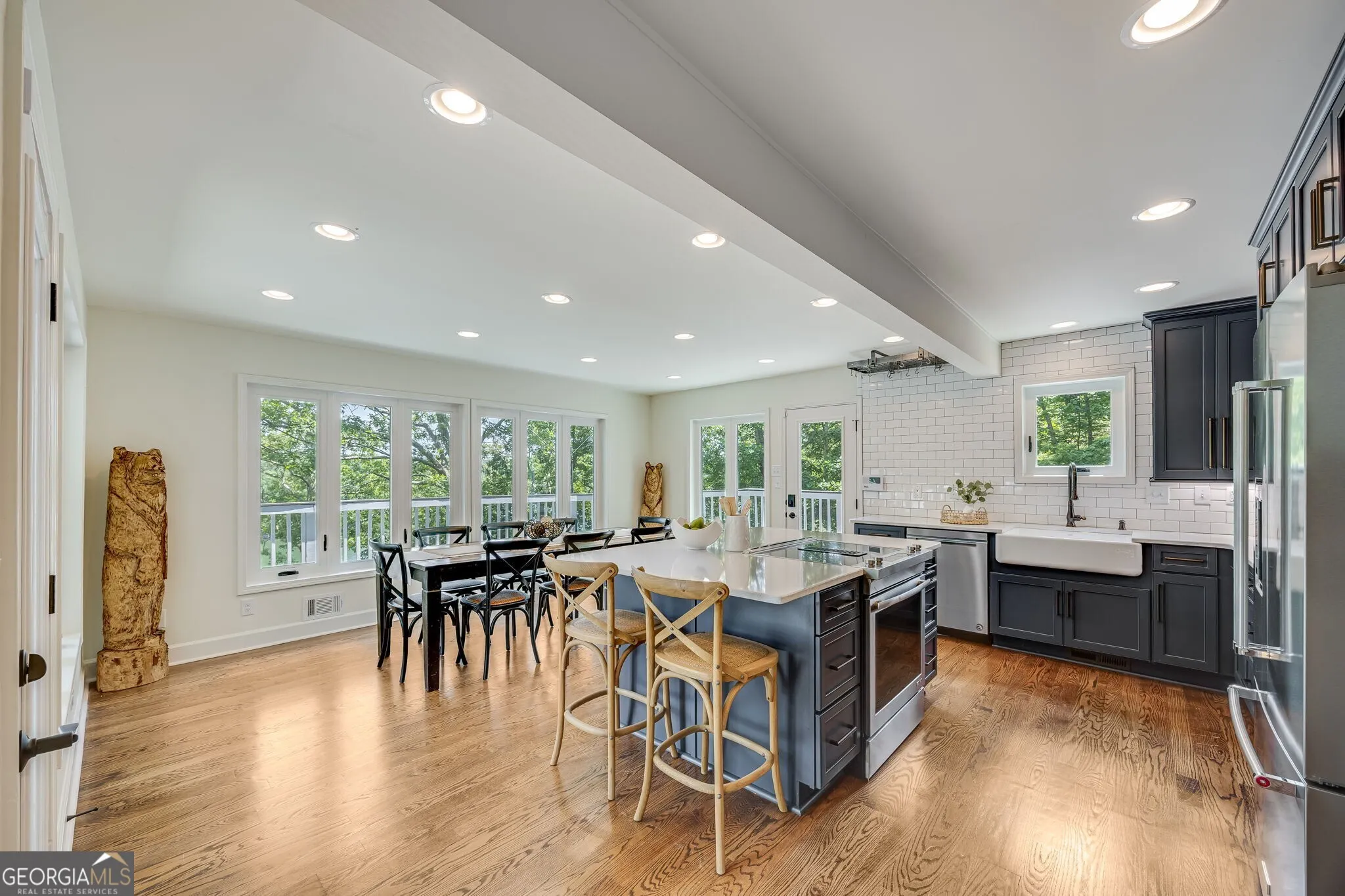 537 Chestatee View Drive