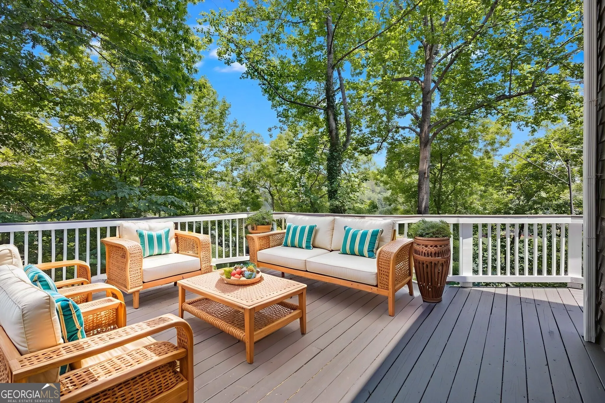 537 Chestatee View Drive