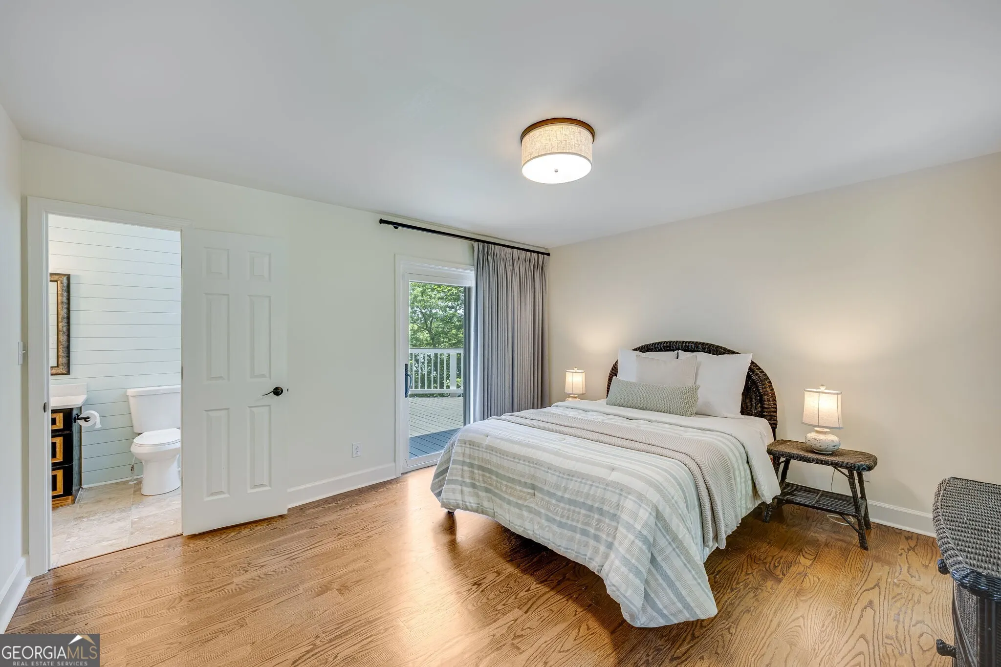 537 Chestatee View Drive