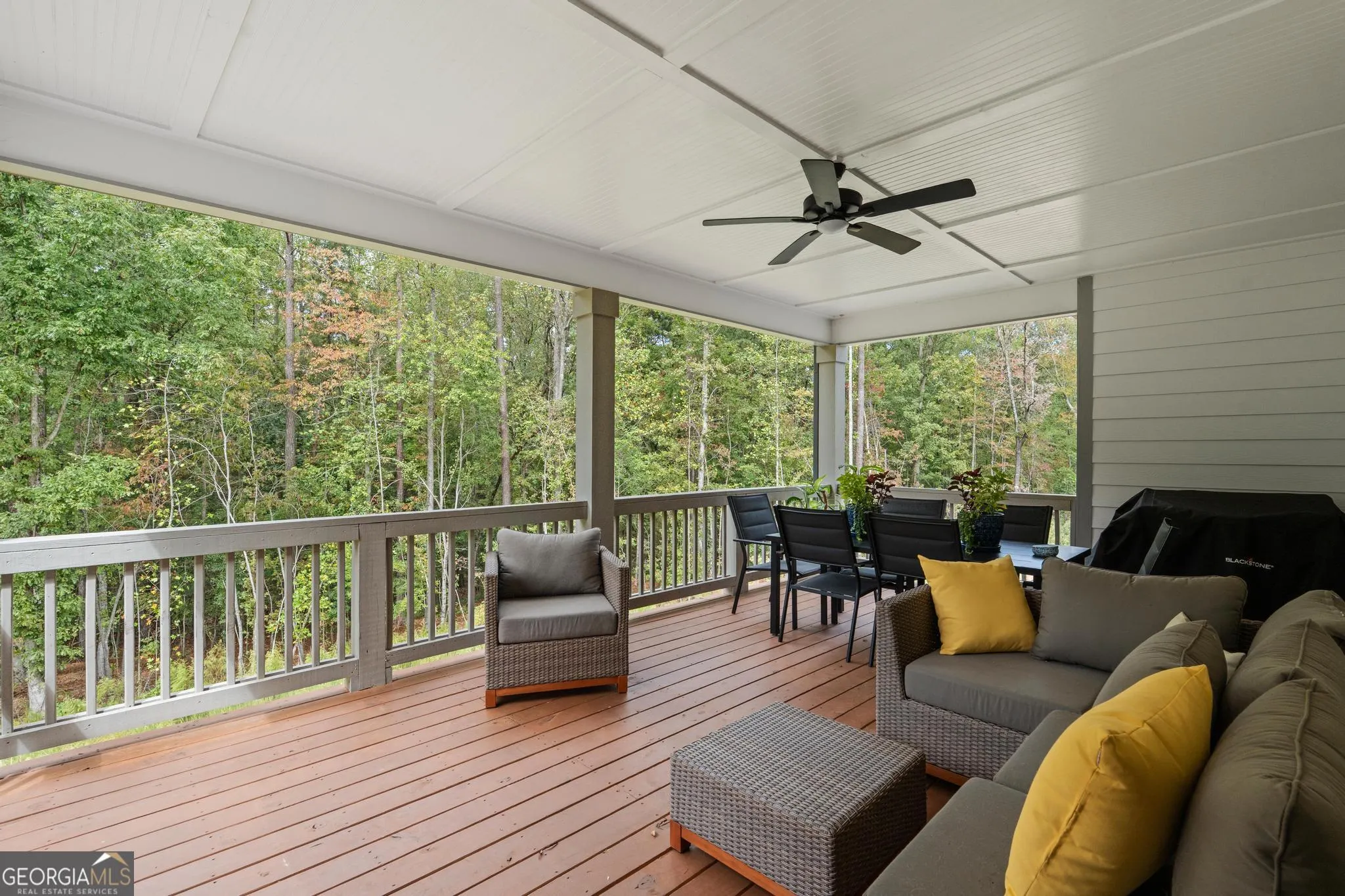 130 Lapis Lake Point