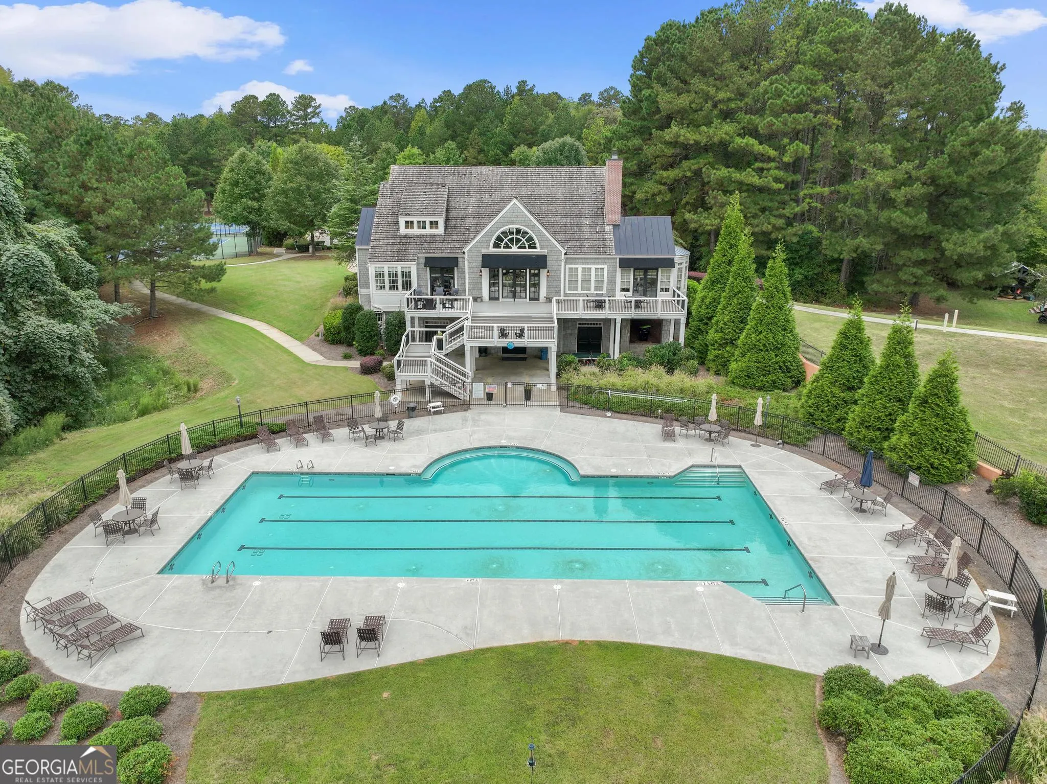 130 Lapis Lake Point
