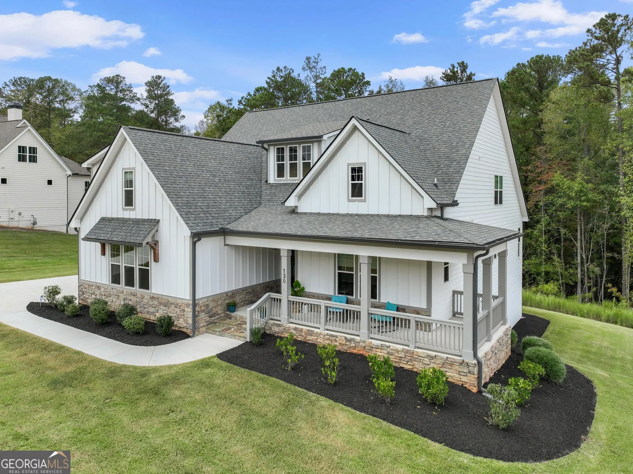 130 Lapis Lake Point