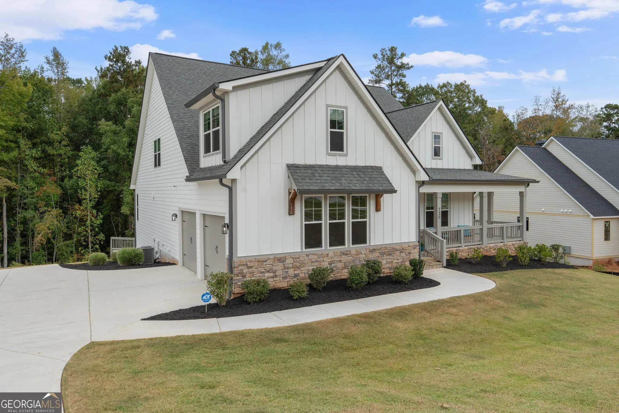 130 Lapis Lake Point