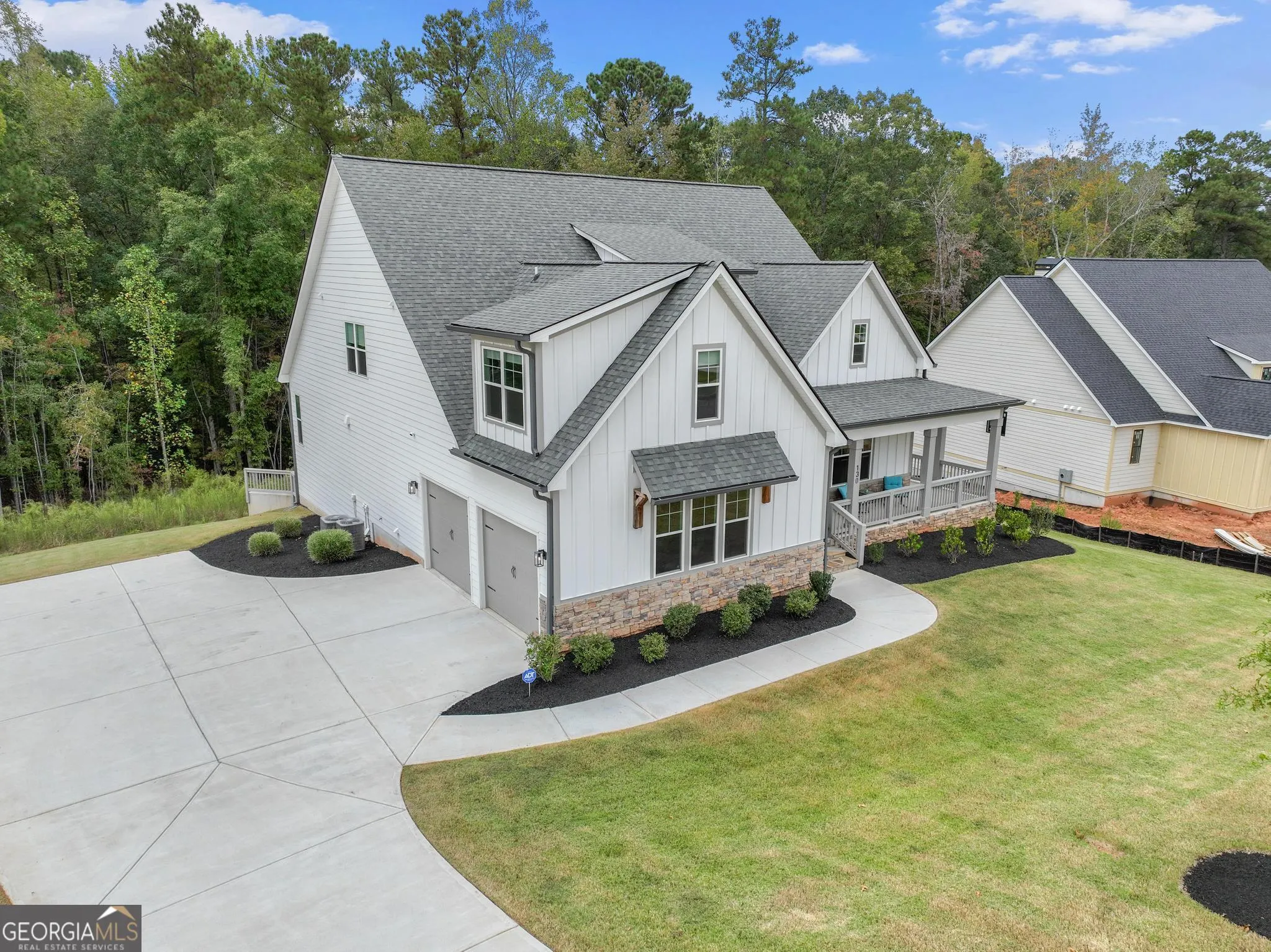 130 Lapis Lake Point
