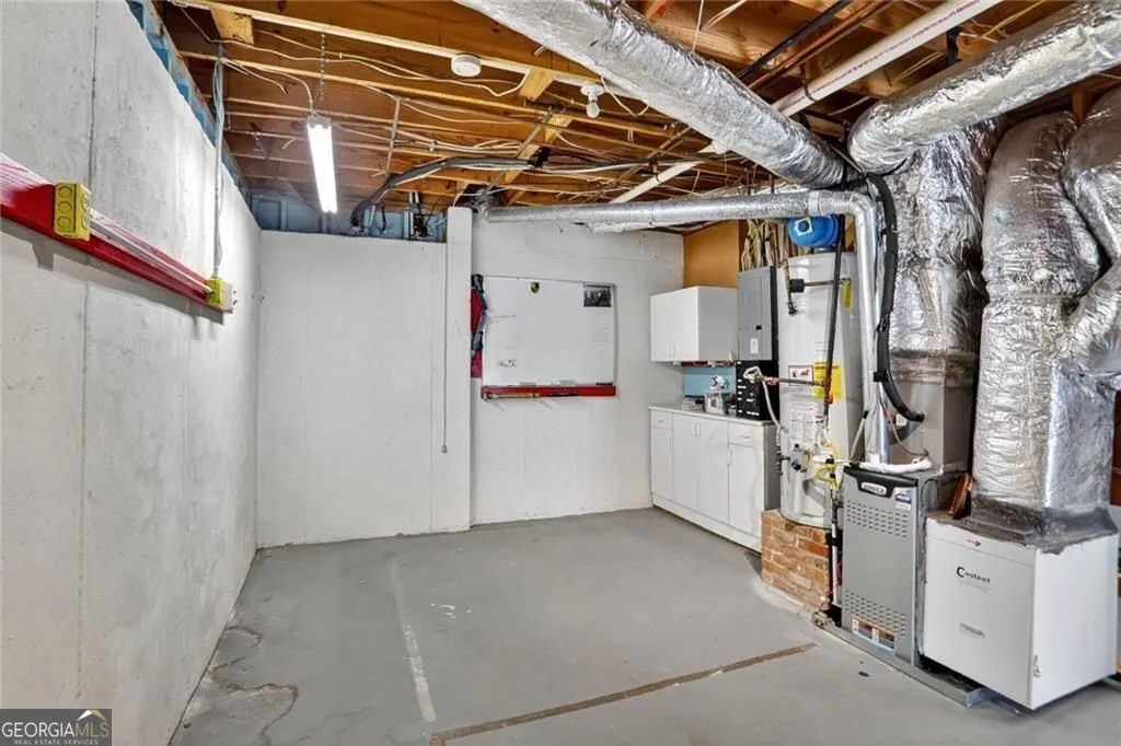 3935 Gallant Fox Court