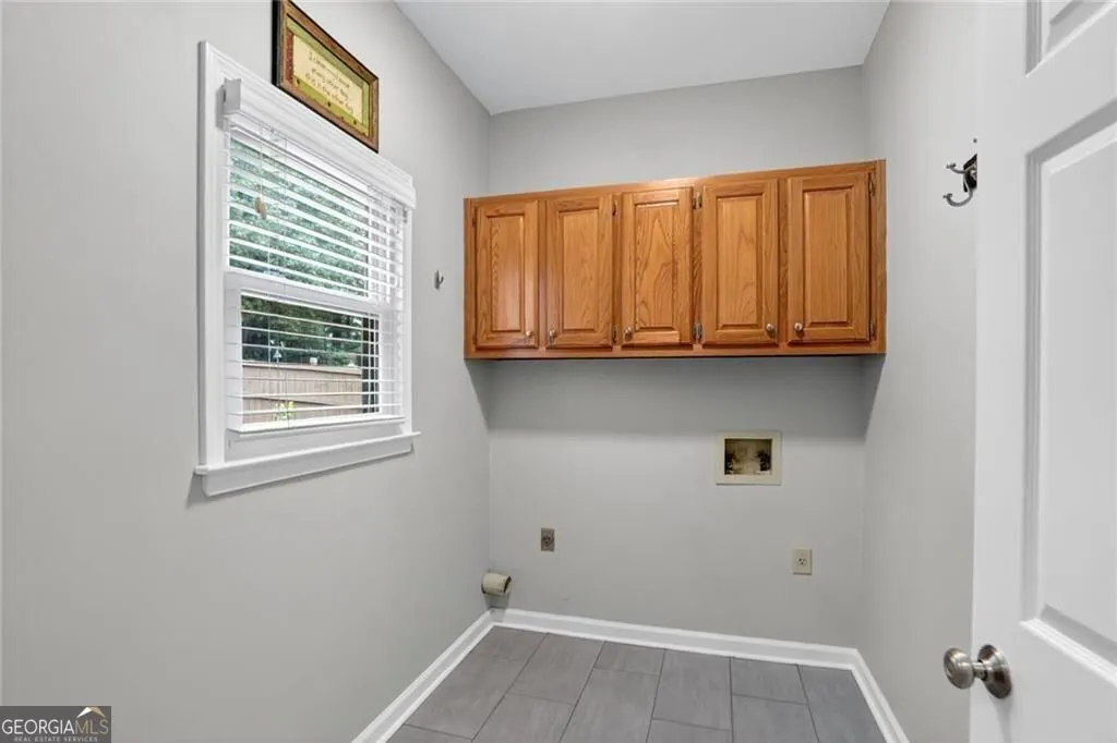 3935 Gallant Fox Court