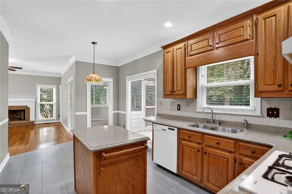 3935 Gallant Fox Court
