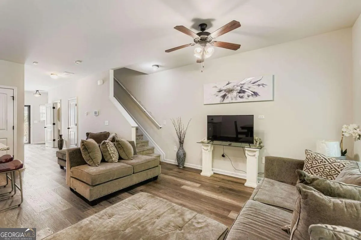 1901 Creel Lane