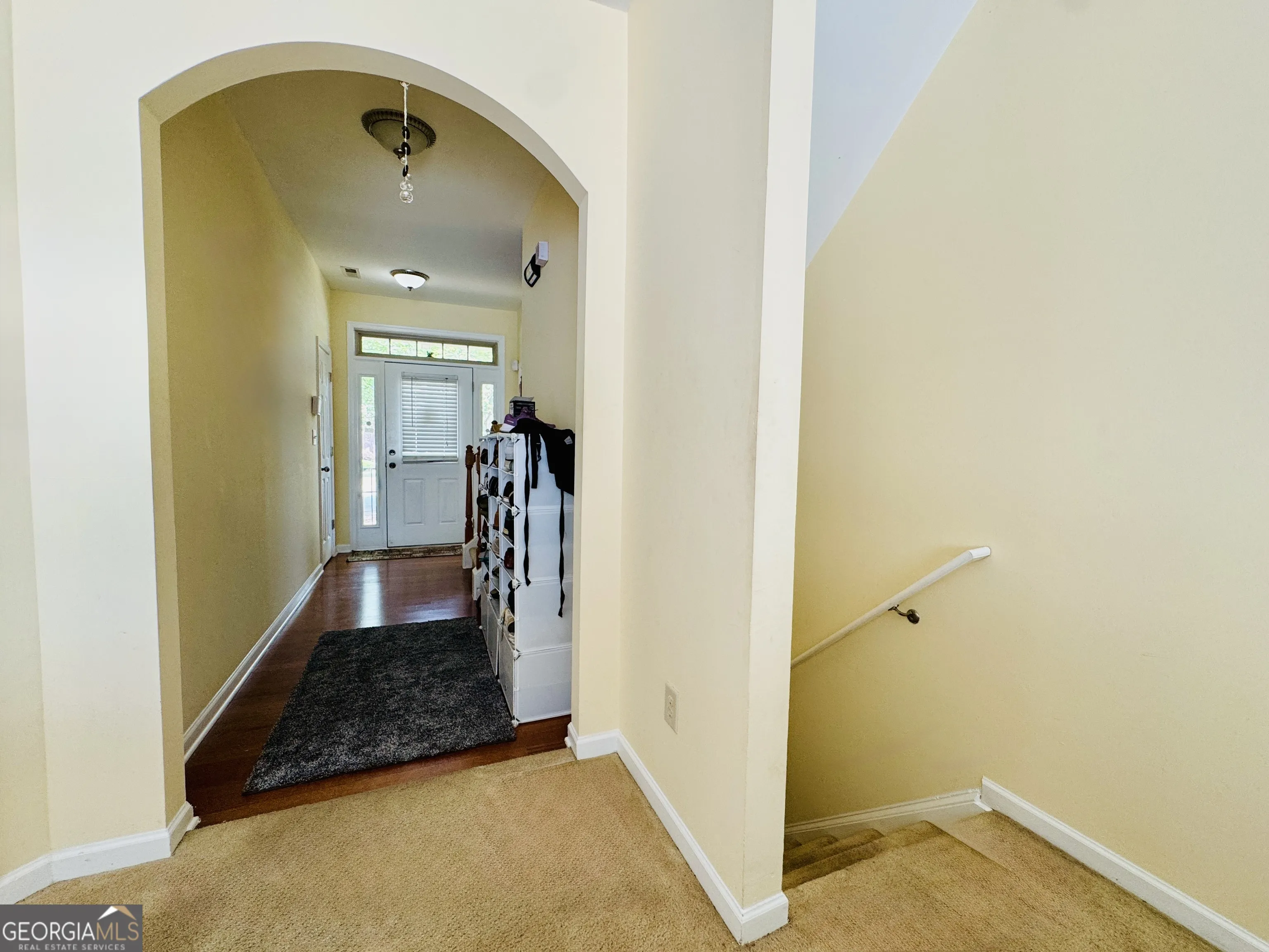6156 Thorncrest Drive