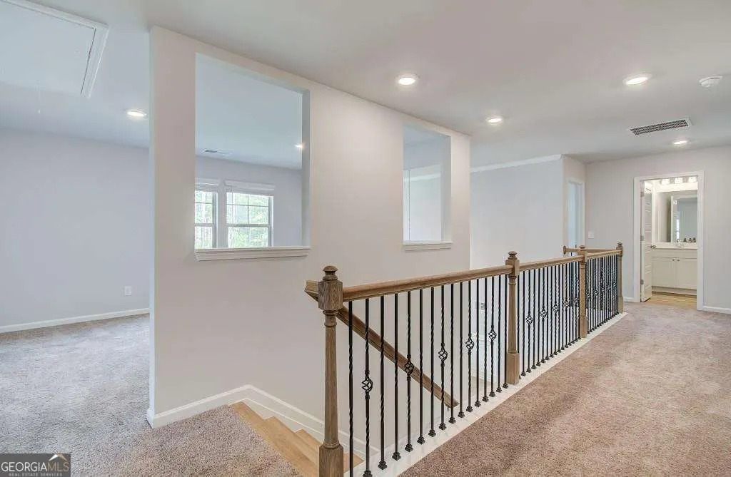 621 Sidney Court