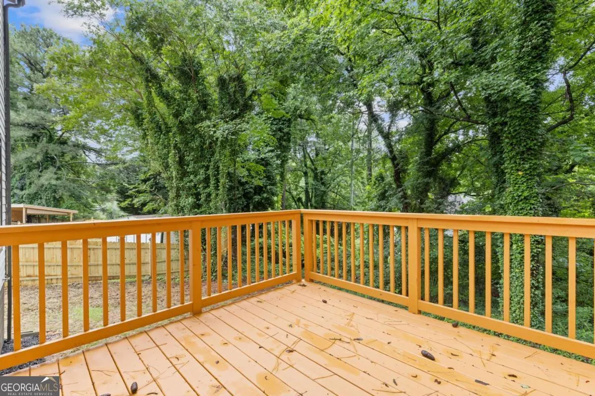 1111 Pin Oak Drive