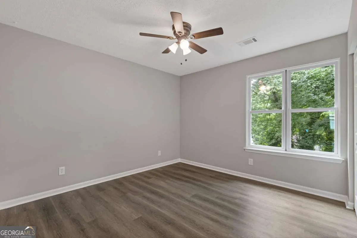 1111 Pin Oak Drive