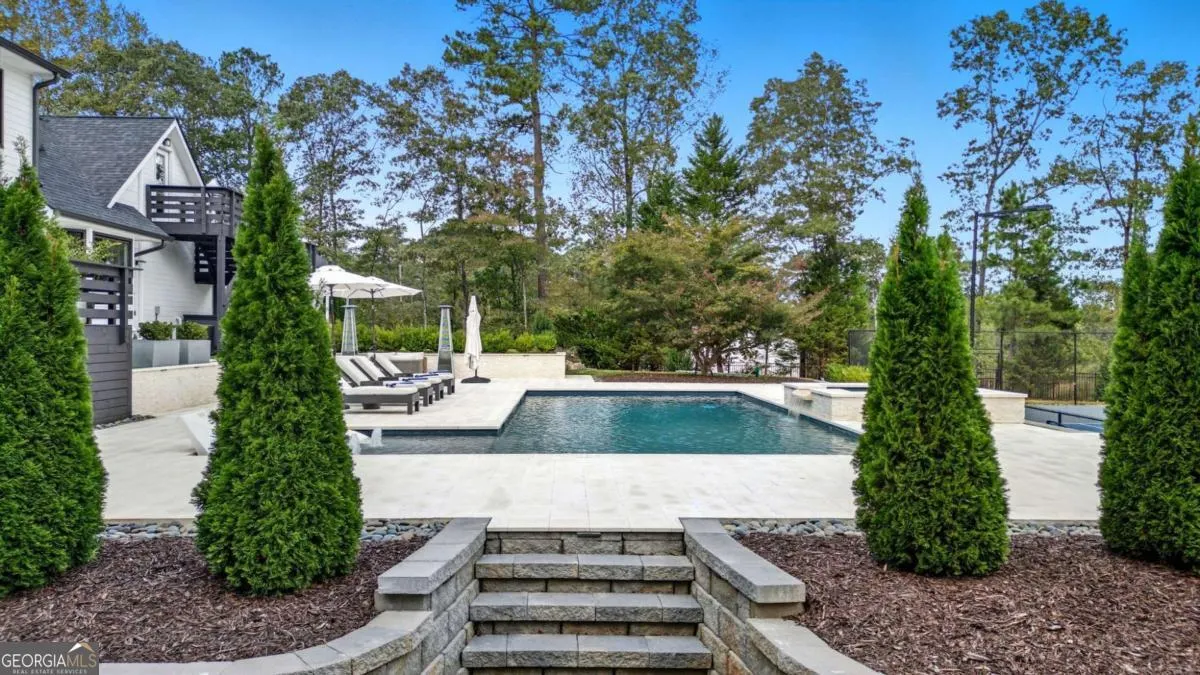4440 Webb Bridge Road