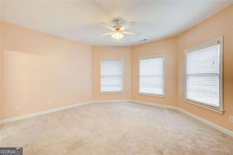 1350 Whitley Road