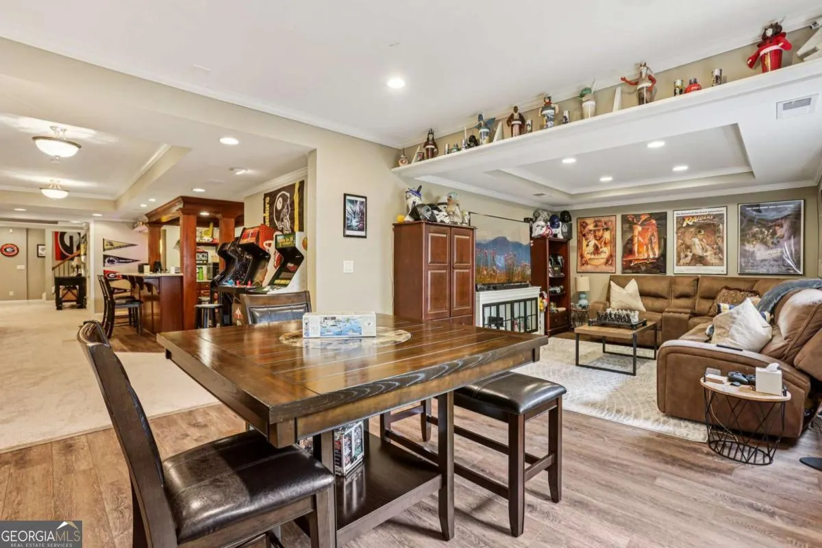 4050 Homestead Ridge Drive