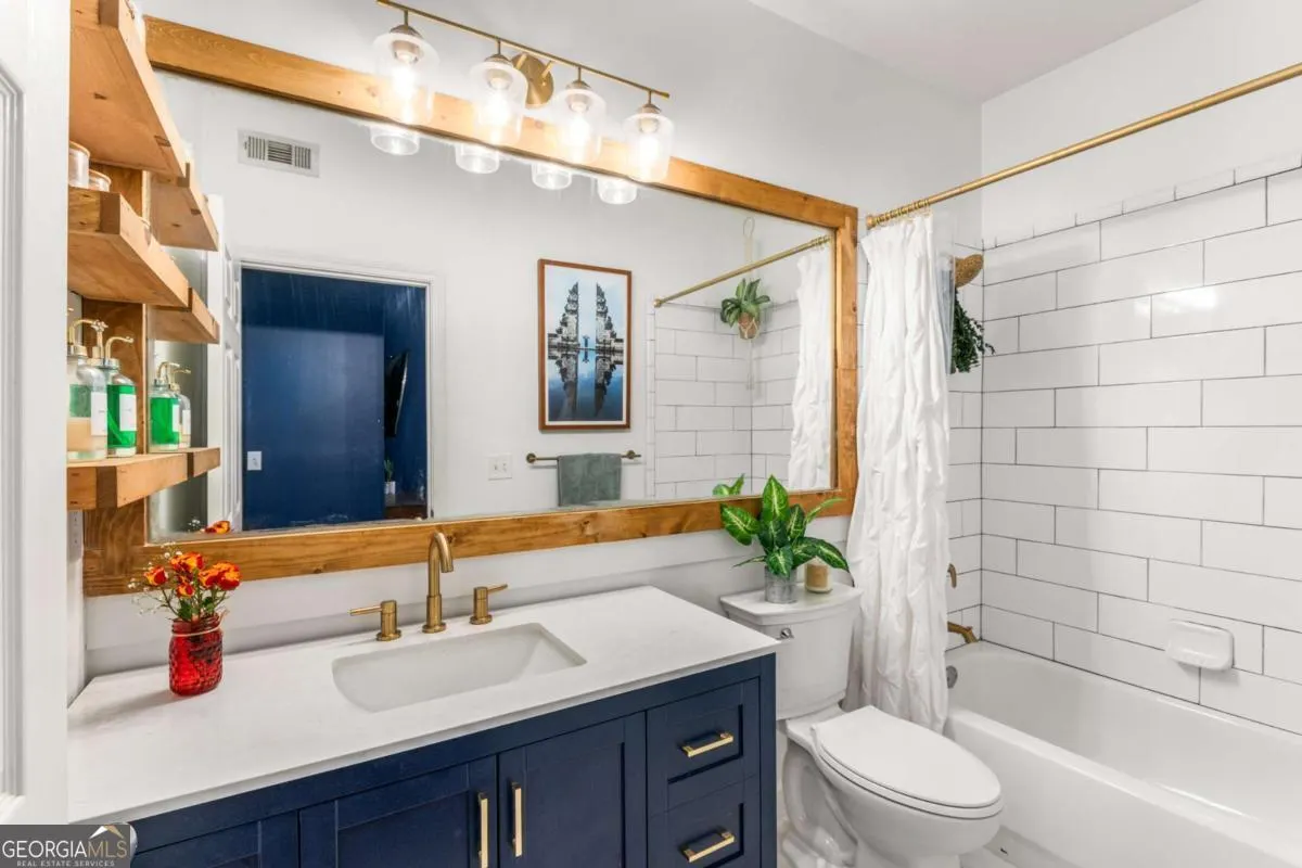 1404 951 Glenwood Avenue SE, #1404
