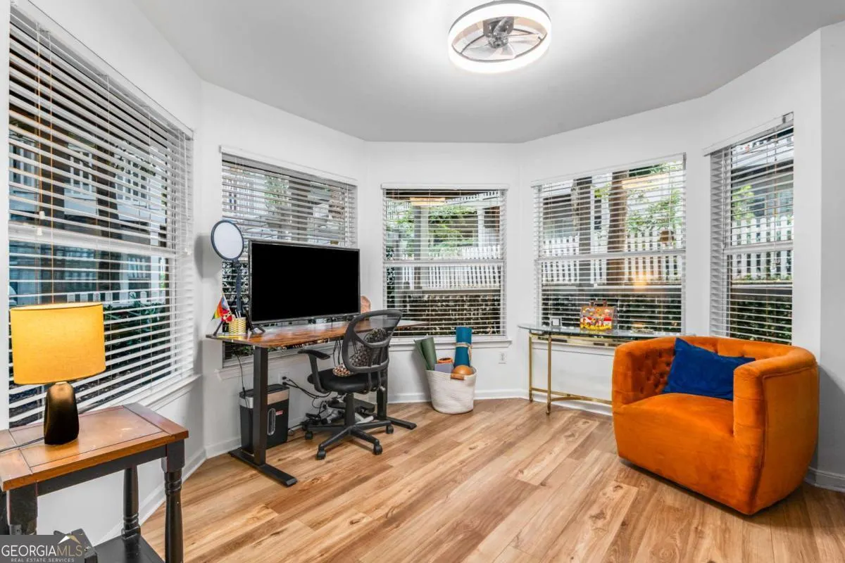1404 951 Glenwood Avenue SE, #1404