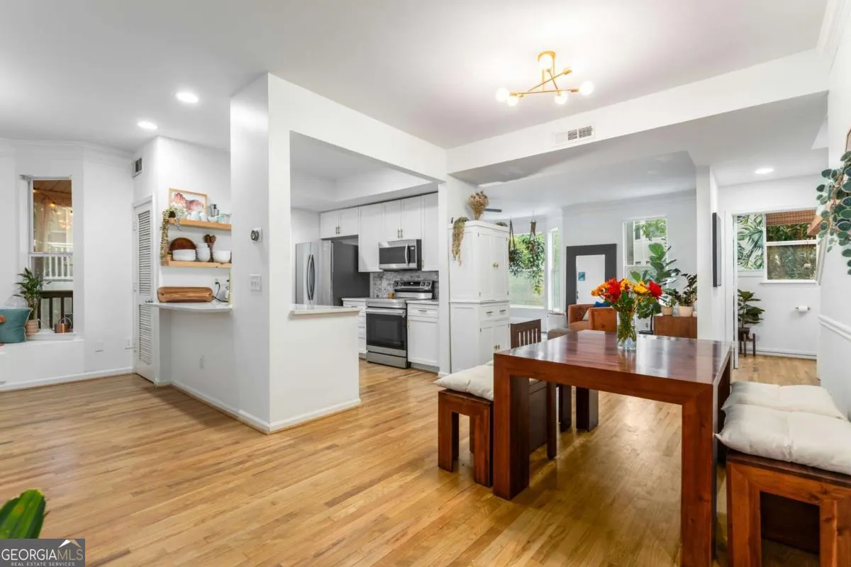 1404 951 Glenwood Avenue SE, #1404