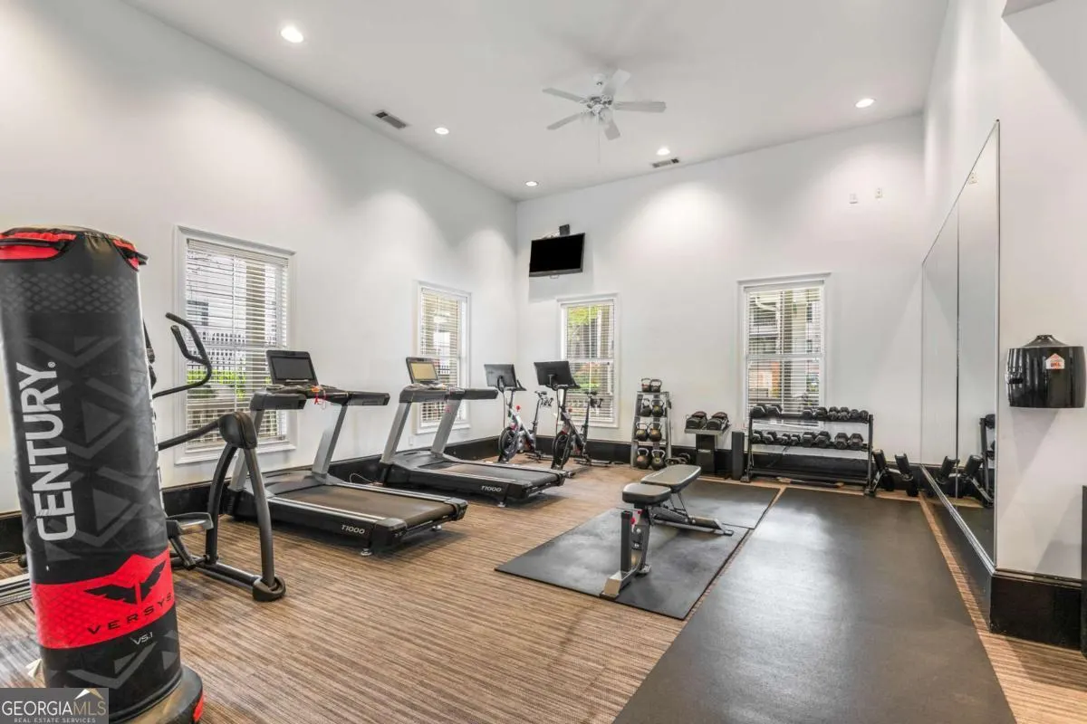 1404 951 Glenwood Avenue SE, #1404