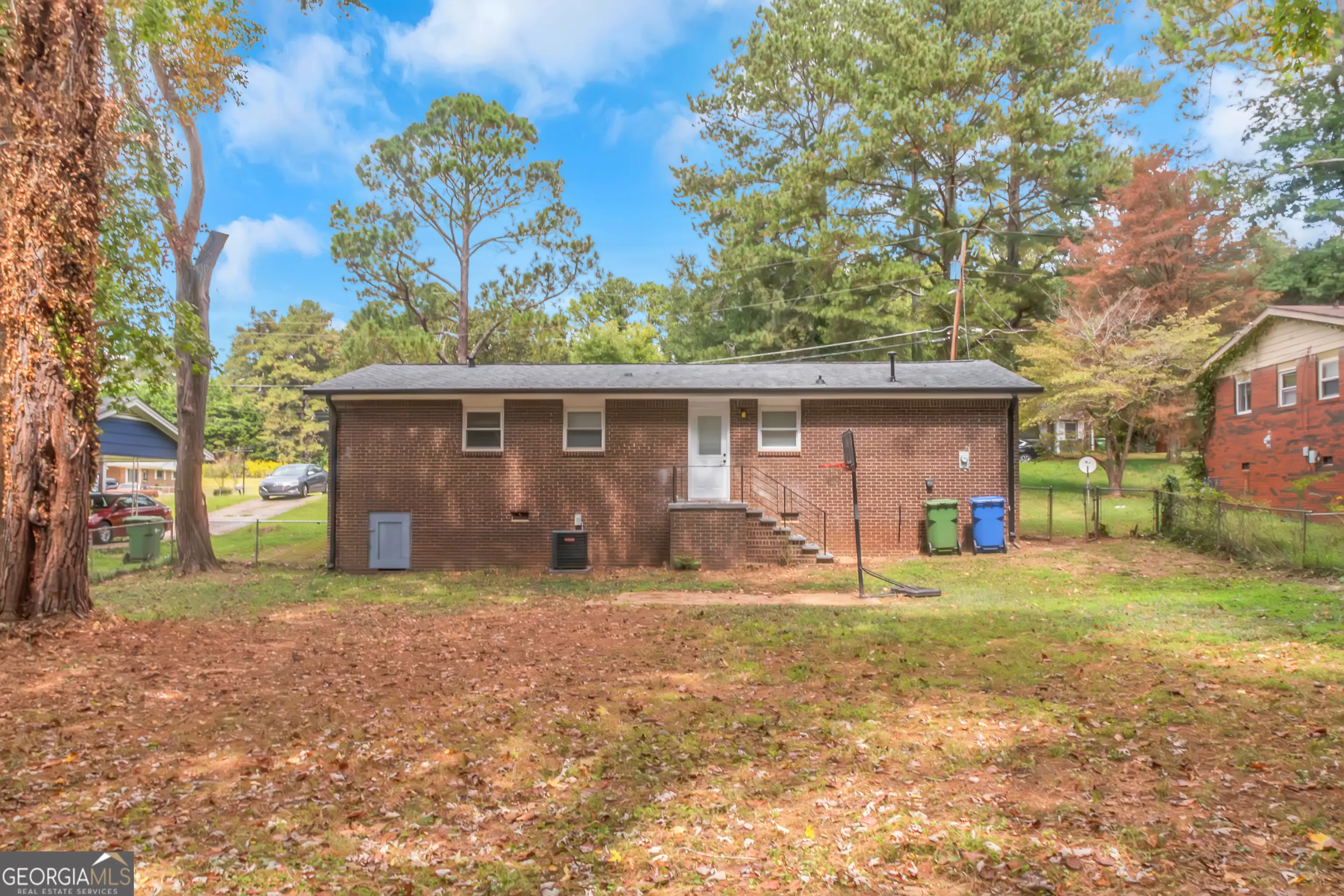 3562 Meadowridge Drive SW