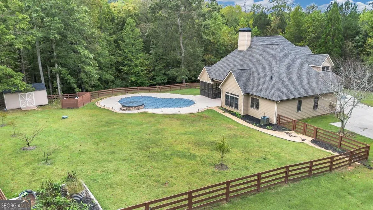 118 Sylvias Way