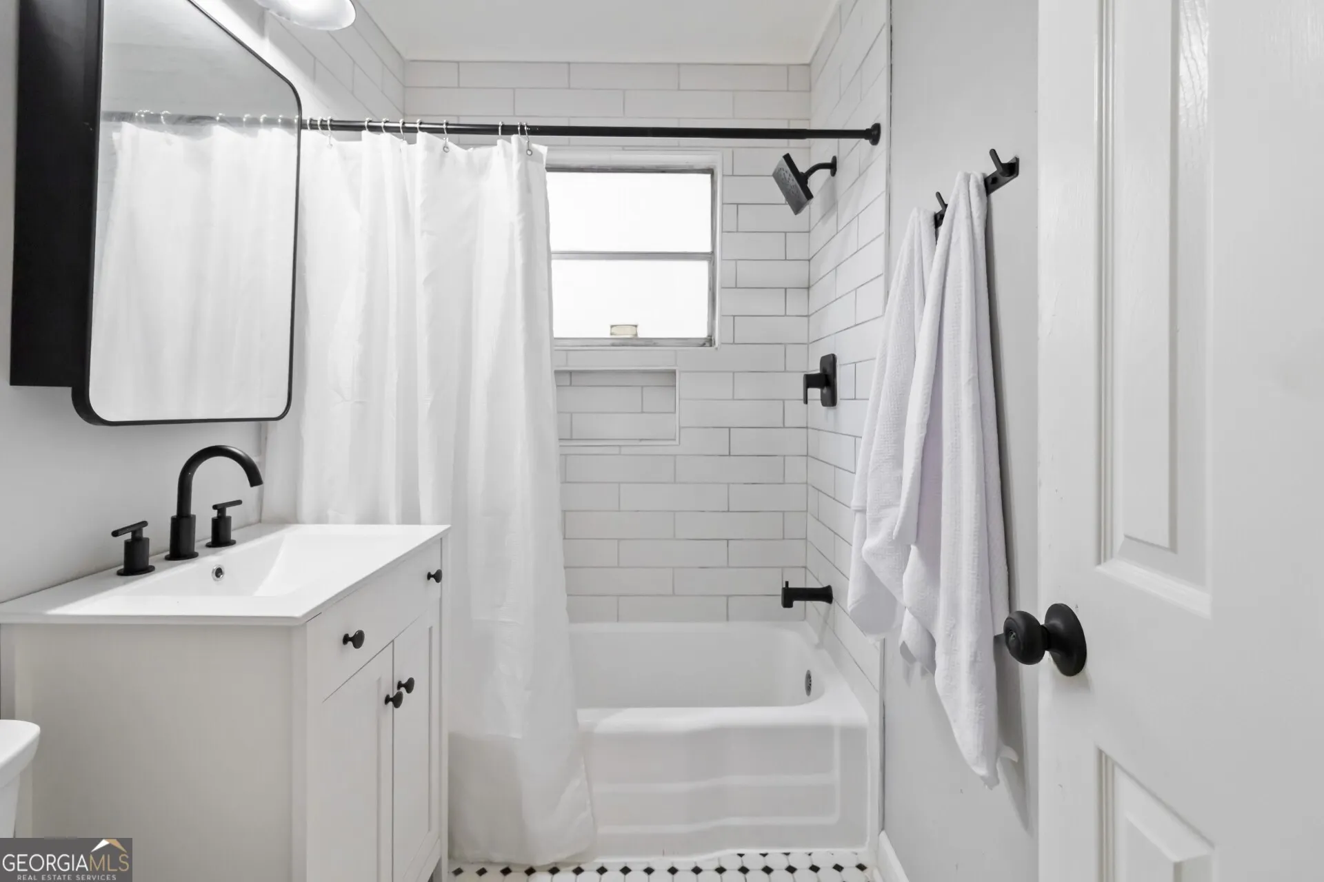 1 816 Piedmont Avenue NE, #1