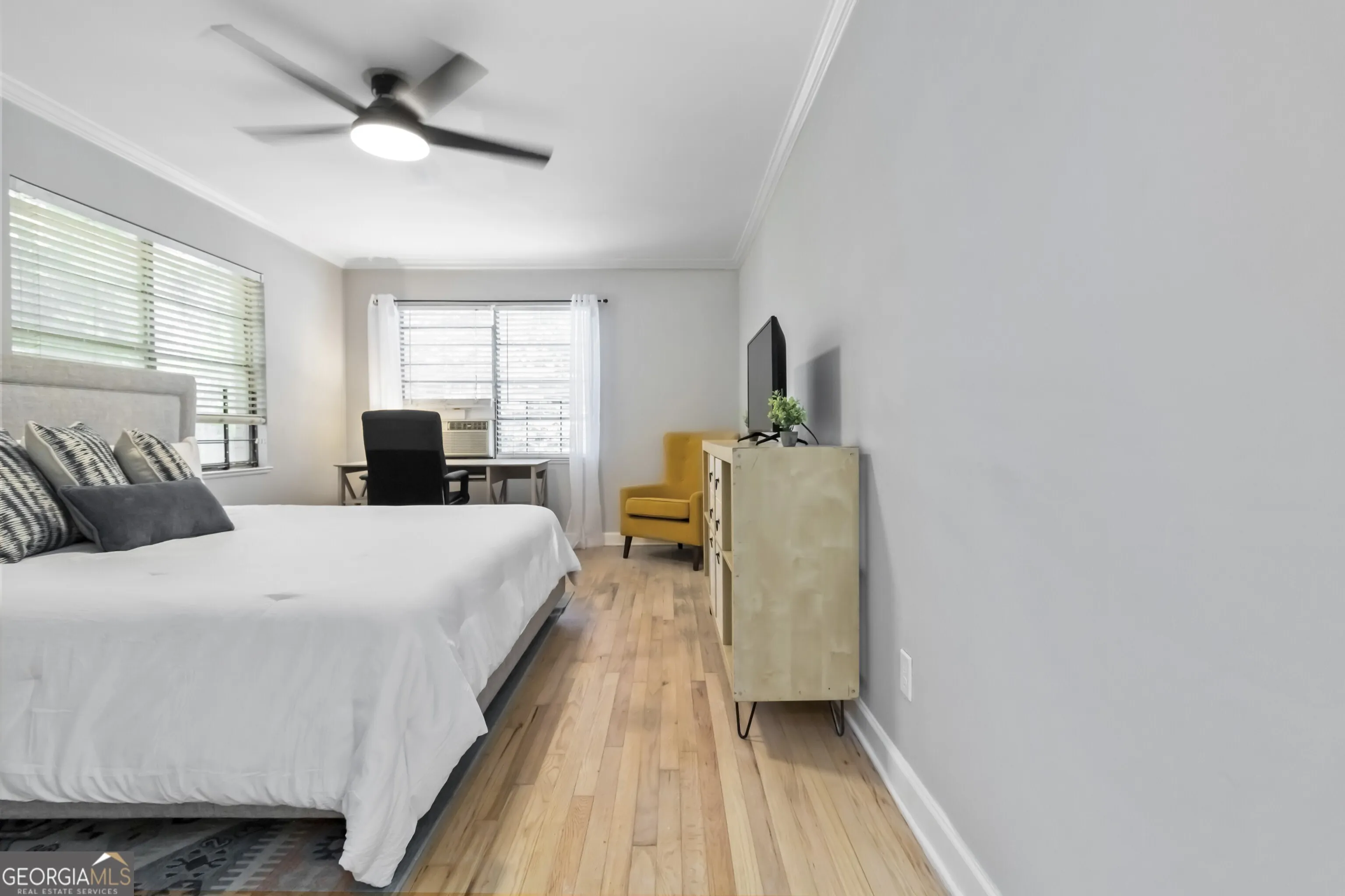 1 816 Piedmont Avenue NE, #1