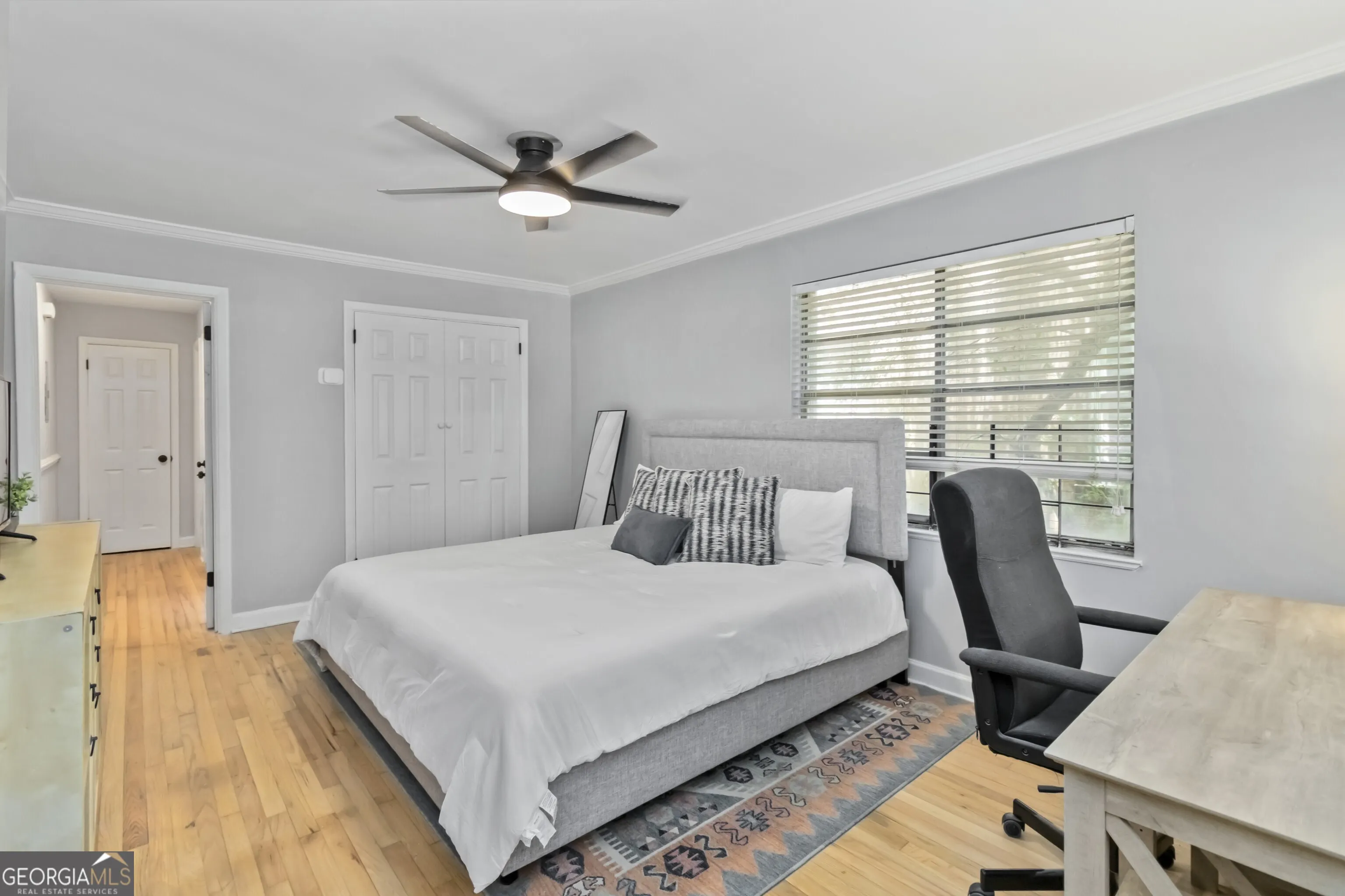 1 816 Piedmont Avenue NE, #1