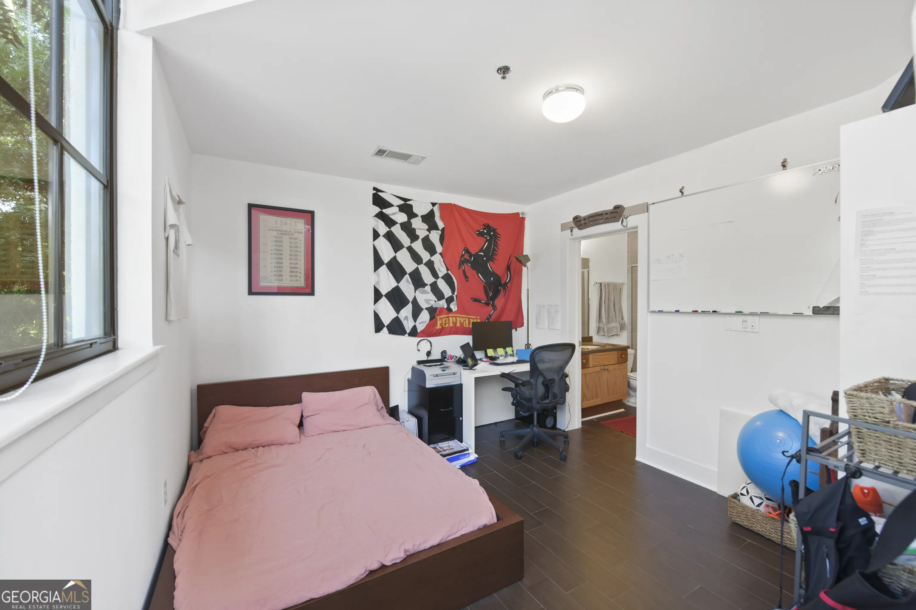 102 790 North Avenue NE, #102