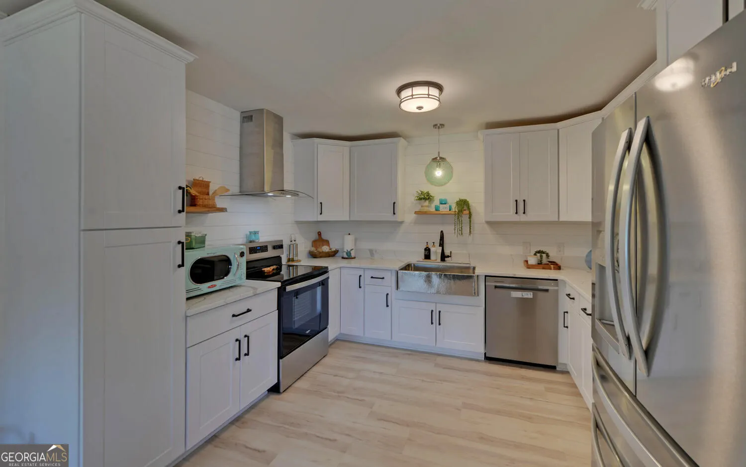 1000 & 1036 Lightwood Road