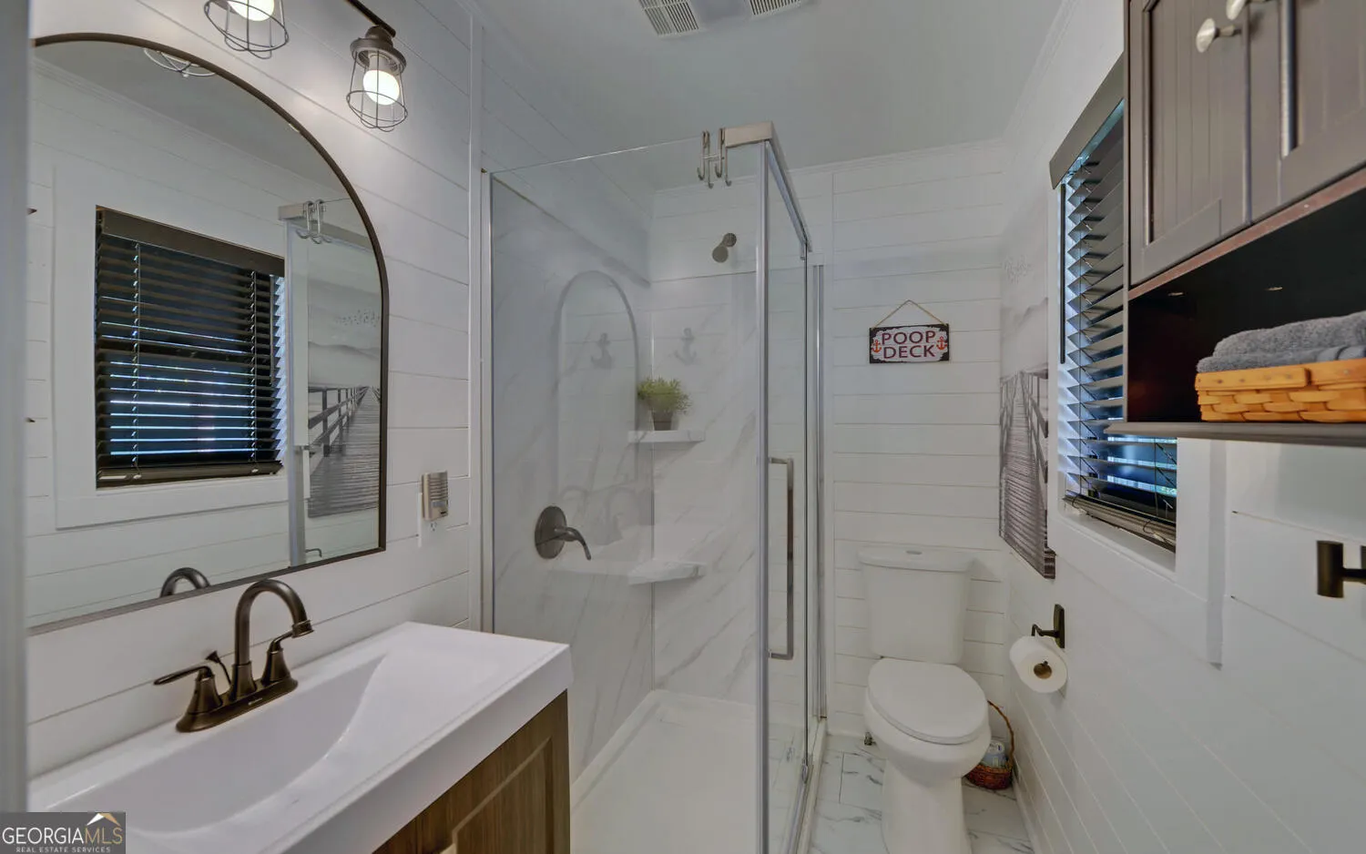 1000 & 1036 Lightwood Road