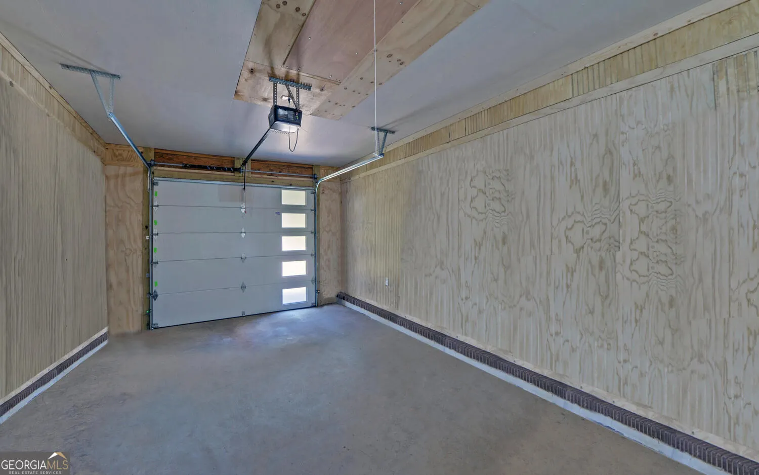 1000 & 1036 Lightwood Road