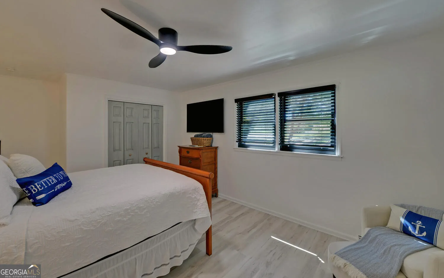 1000 & 1036 Lightwood Road