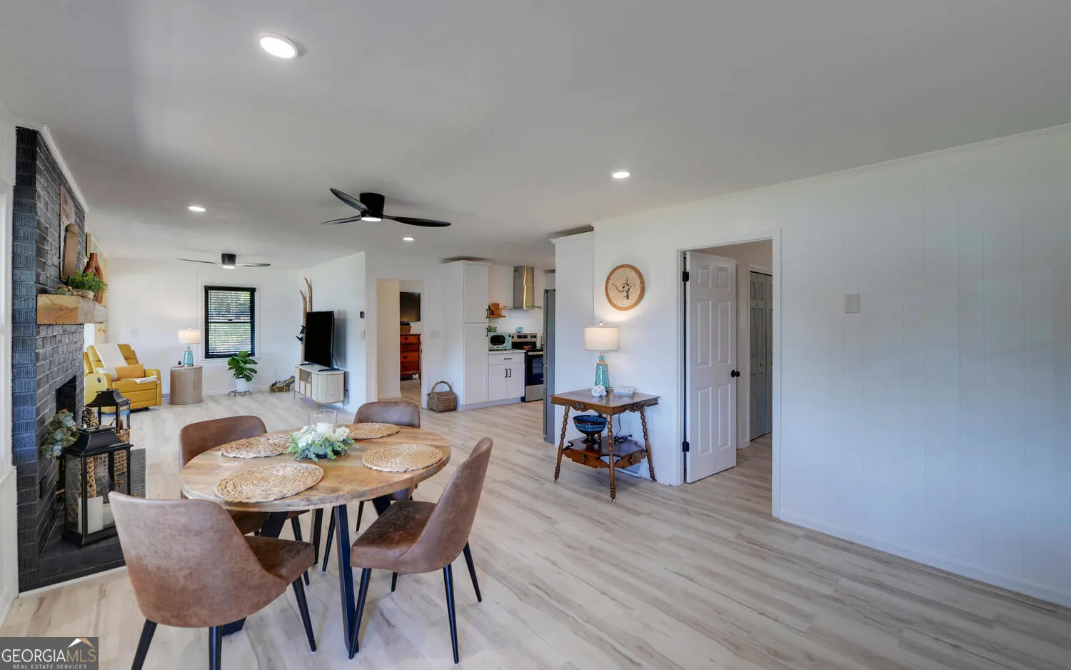 1000 & 1036 Lightwood Road