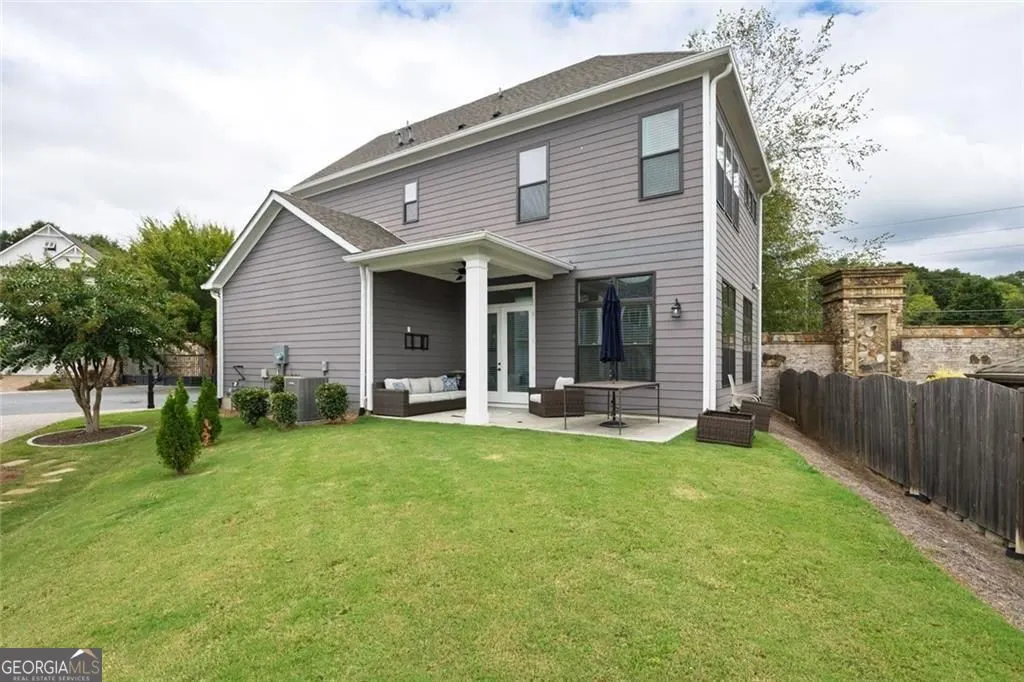 109 Village Green Avenue