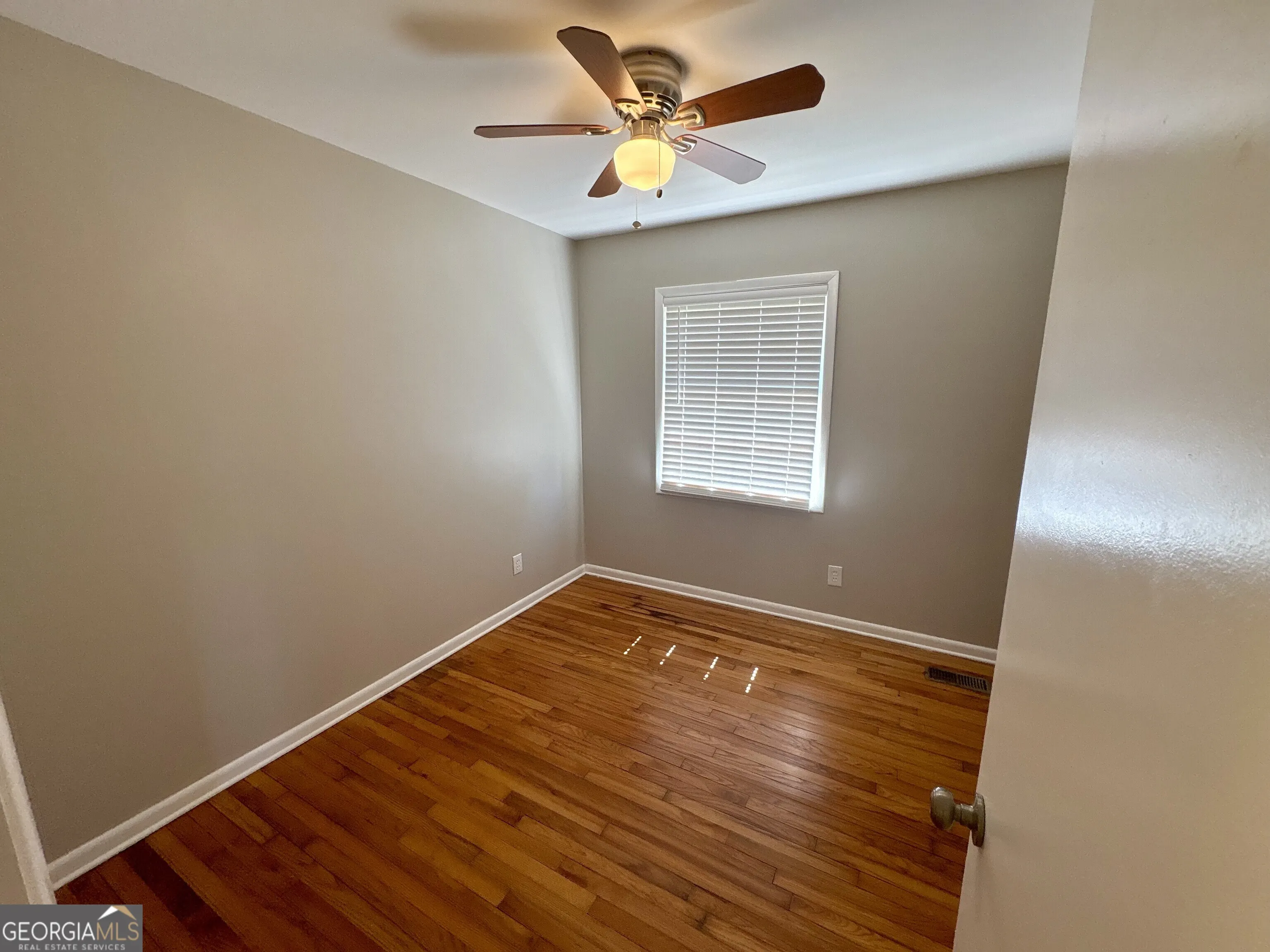 107 Salbar Street