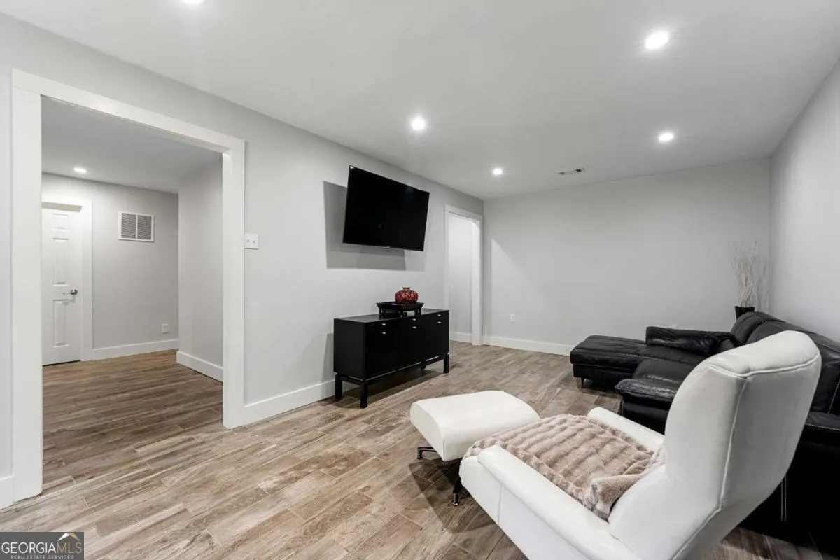292 Old Rosser Road